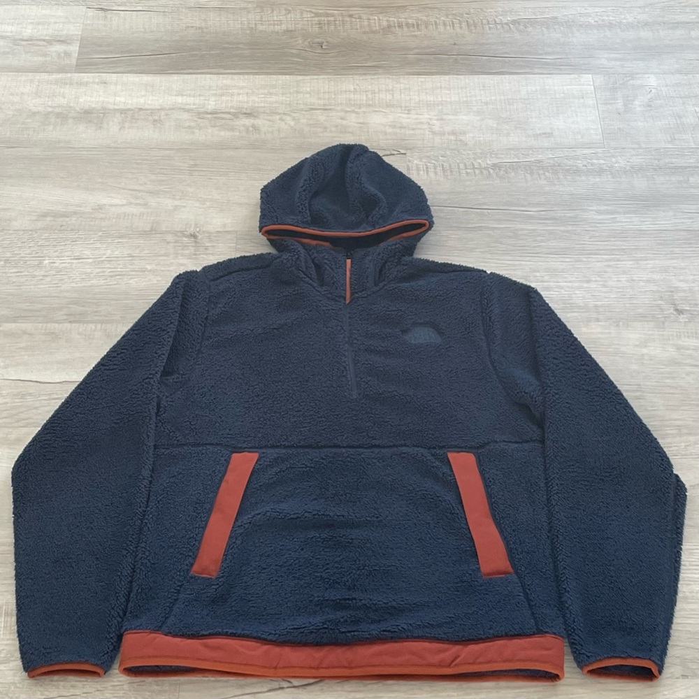 The North Face Men’s Campshire Fleece Hoodie “Summit Navy/Brandy Brown”